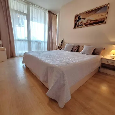 Hotel Deluxe 3*
